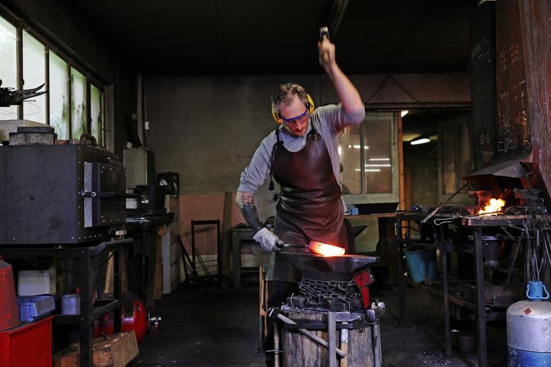 Visite de la taillanderie la Maison Luquet