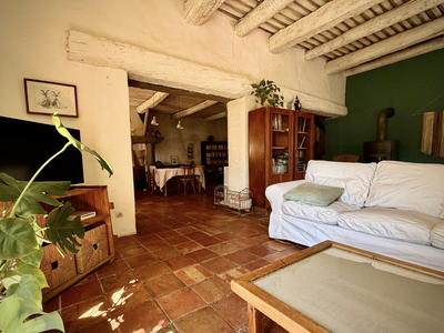 Maison - 203 m² - 6 pièces