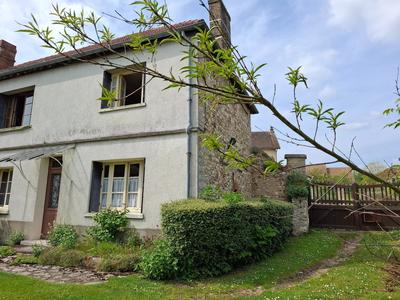 Maison - 163 m² - 8 pièces