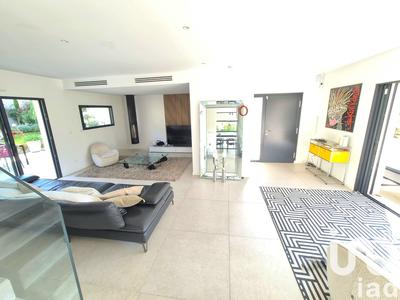 Maison de maîtres - 139 m² - 4 pièces