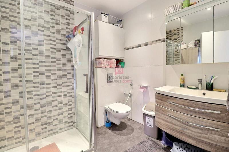 Maison - 150 m² - 8 pièces