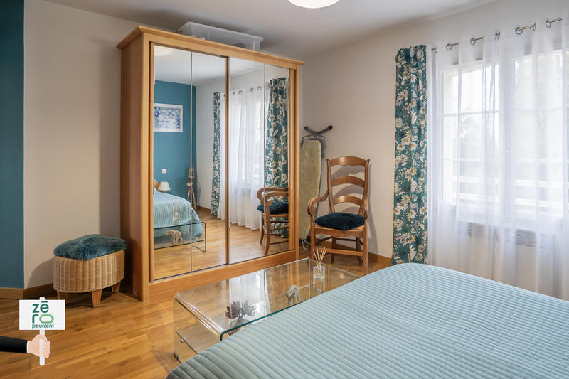 Maison - 176 m² - 6 pièces