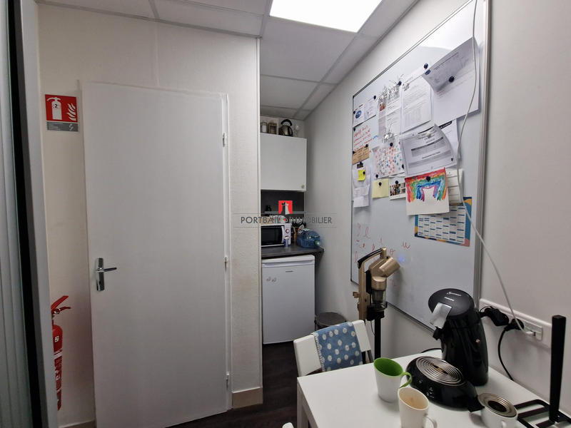 Local commercial - 38 m² - 2 pièces