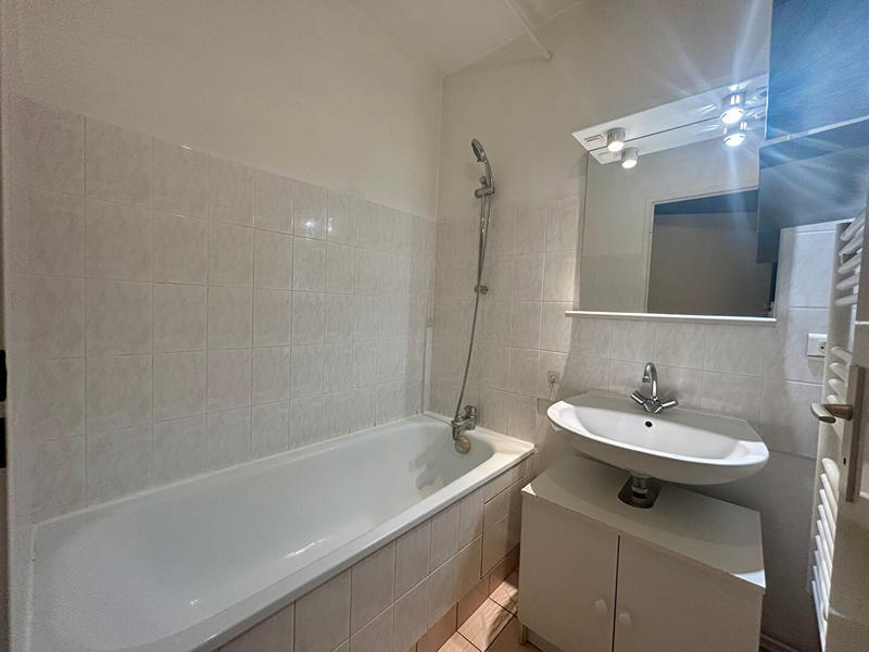 Appartement - 49 m² - 2 pièces