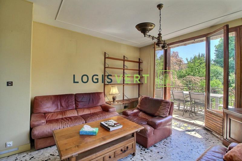 Maison - 122 m² - 7 pièces