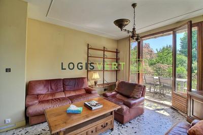 Maison - 122 m² - 7 pièces