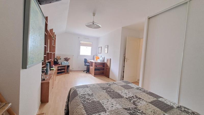 Appartement - 84 m² - 3 pièces