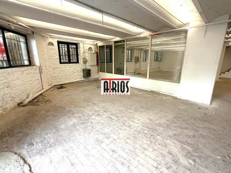 Local d'activité / Entrepôt - 420 m²