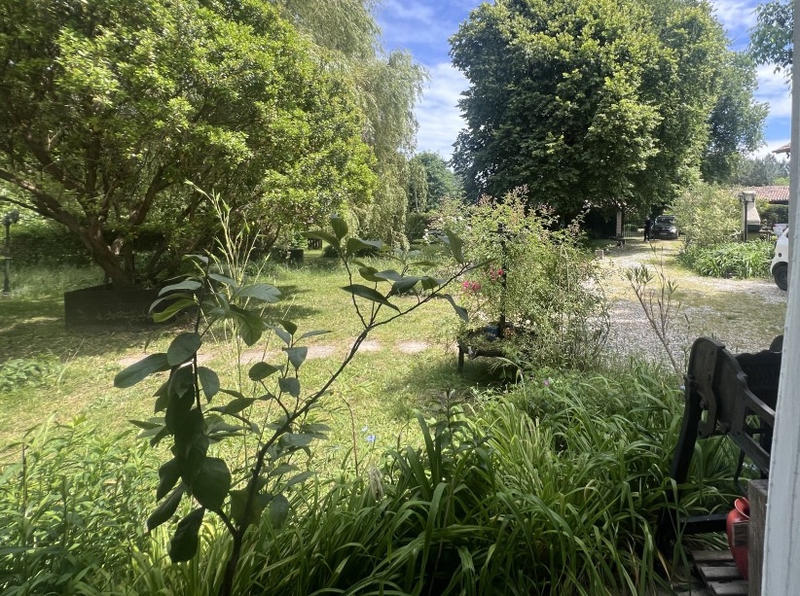 Maison - 320 m² - 9 pièces