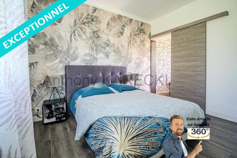 Maison - 235 m² - 7 pièces