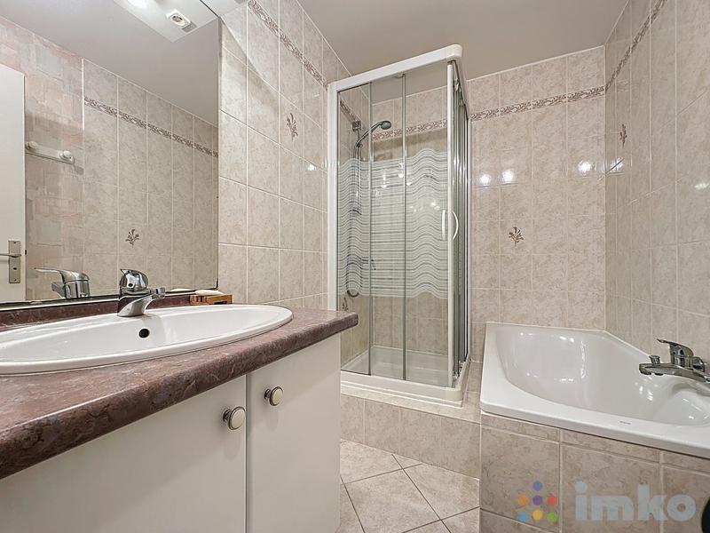 Maison - 80 m² - 5 pièces