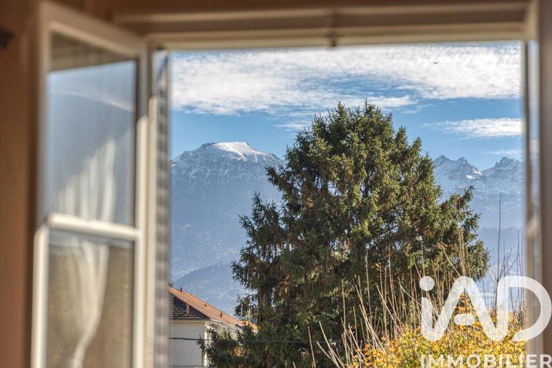 Maison - 146 m² - 7 pièces