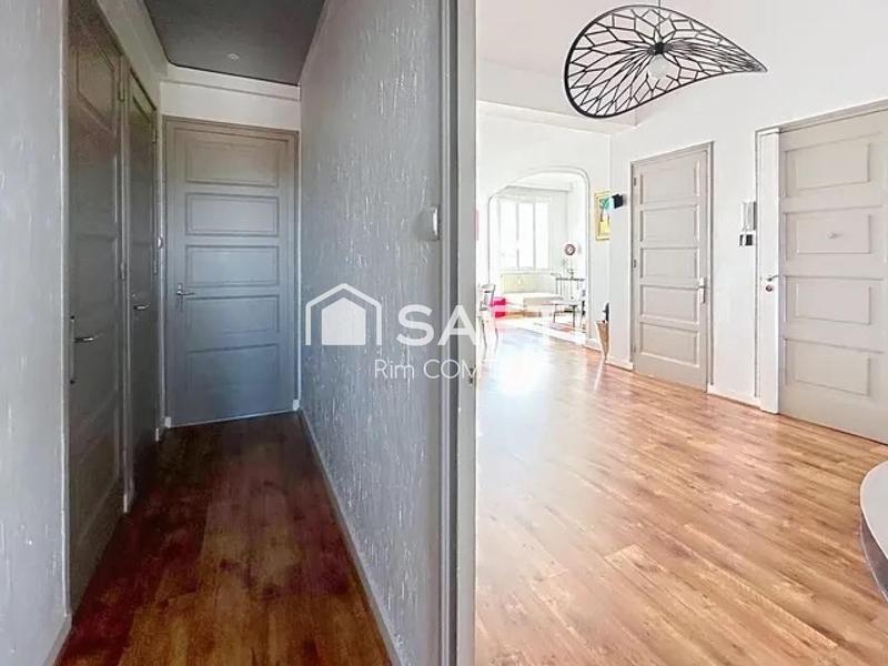 Duplex - 140 m² - 6 pièces