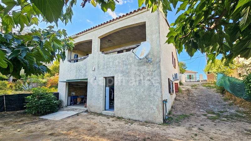 Maison de village - 120 m² - 4 pièces