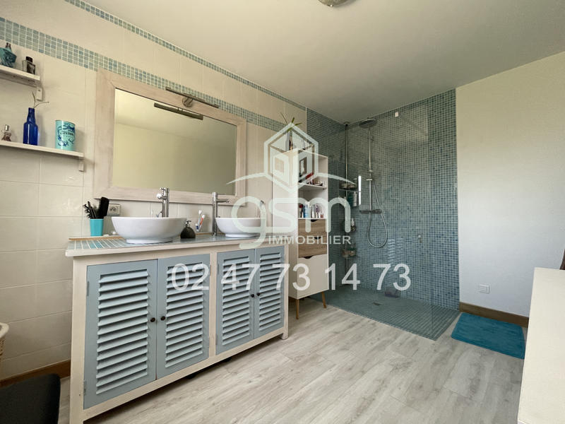 Maison - 166 m² - 6 pièces