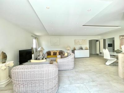 Villa - 120 m² - 4 pièces