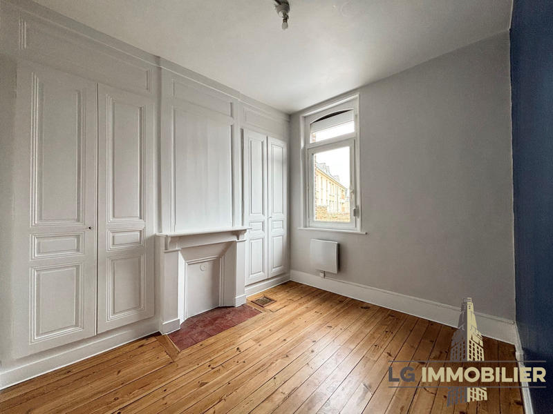 Maison - 87 m² - 7 pièces