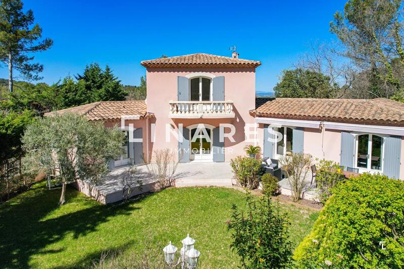 Villa - 180 m² - 5 pièces