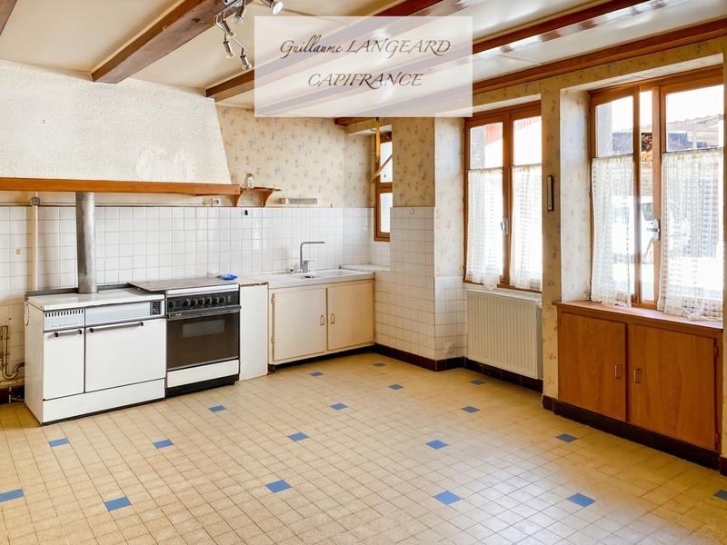 Maison de village - 196 m² - 8 pièces