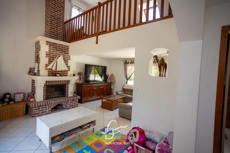 Maison - 167 m² - 5 pièces