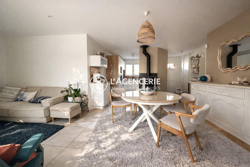 Maison - 98 m² - 4 pièces