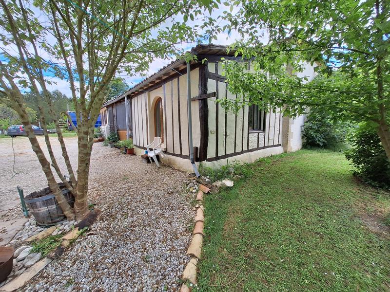 Maison traditionnelle - 120 m² - 5 pièces