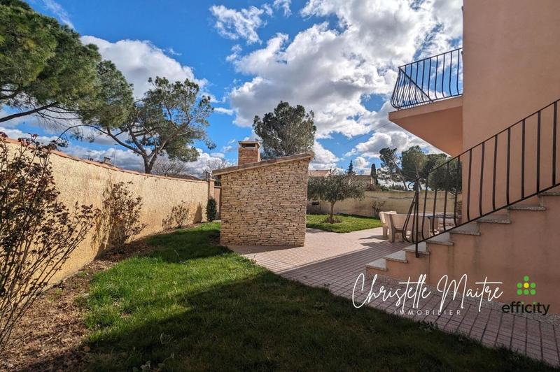 Maison - 181 m² - 6 pièces