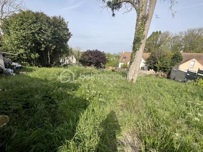 Terrain constructible - 500 m²