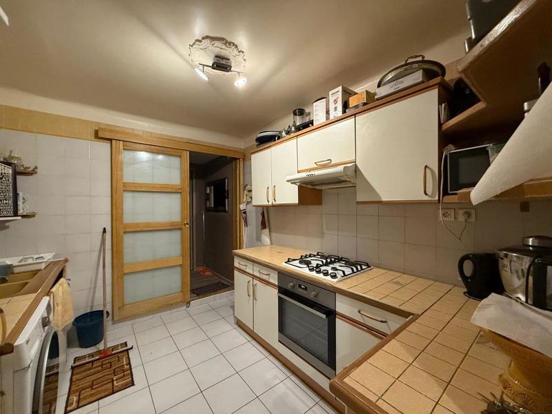 Appartement - 95 m² - 4 pièces