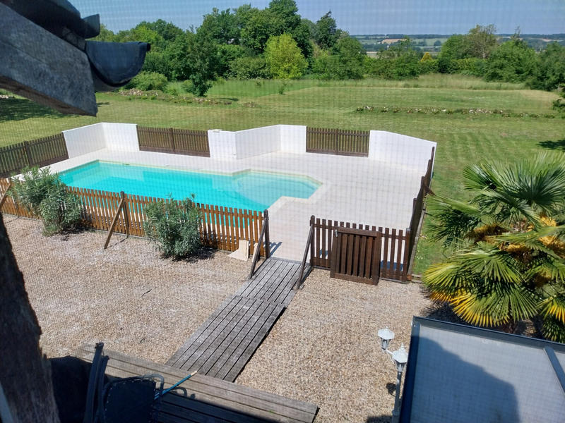 Propriété - 263 m² - 9 pièces