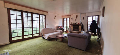 Maison - 245 m² - 6 pièces