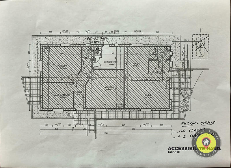 Local d'activité / Entrepôt - 118 m²