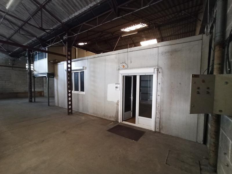 Entrepôt - 510 m²
