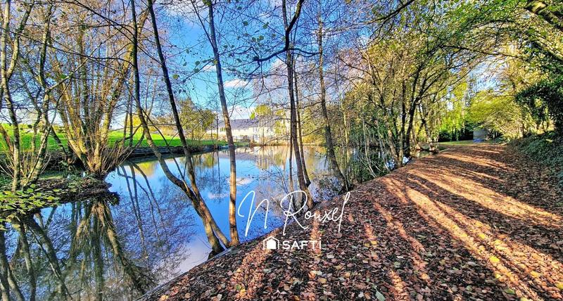 Maison - 280 m² - 12 pièces