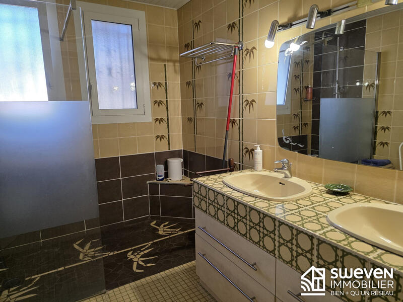 Villa - 188 m² - 5 pièces