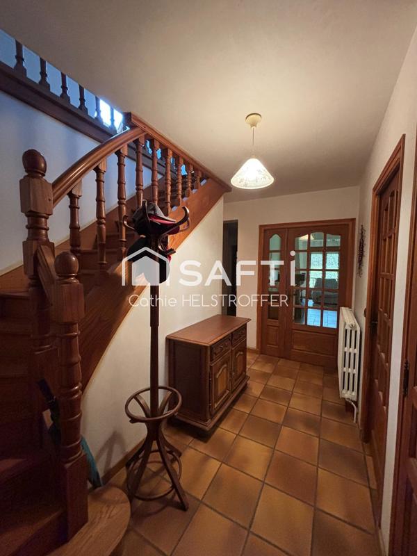 Maison - 171 m² - 6 pièces