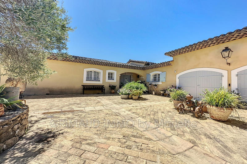 Villa - 163 m² - 5 pièces