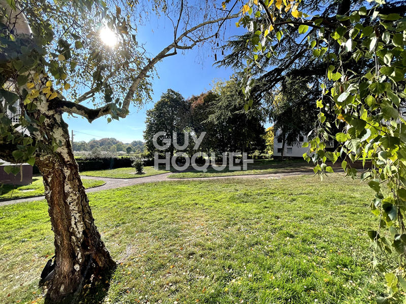 Appartement - 96 m² - 4 pièces