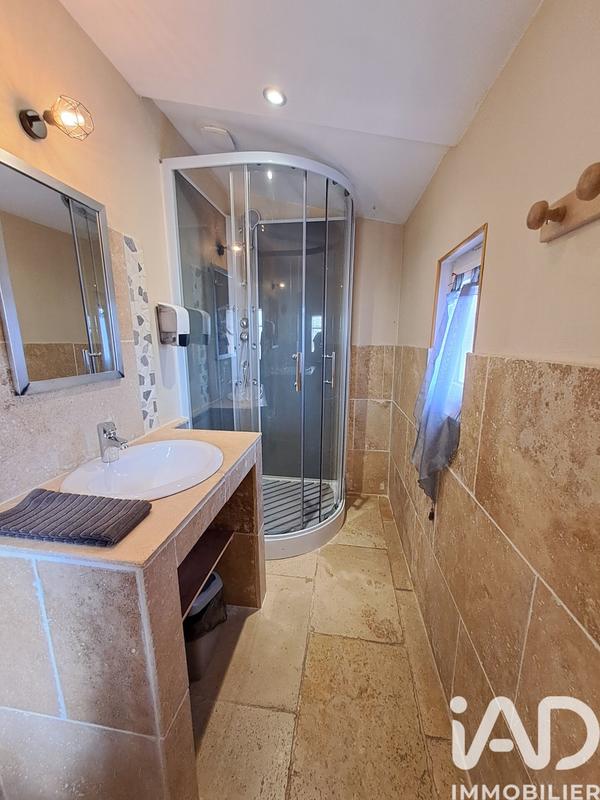 Maison - 192 m² - 7 pièces