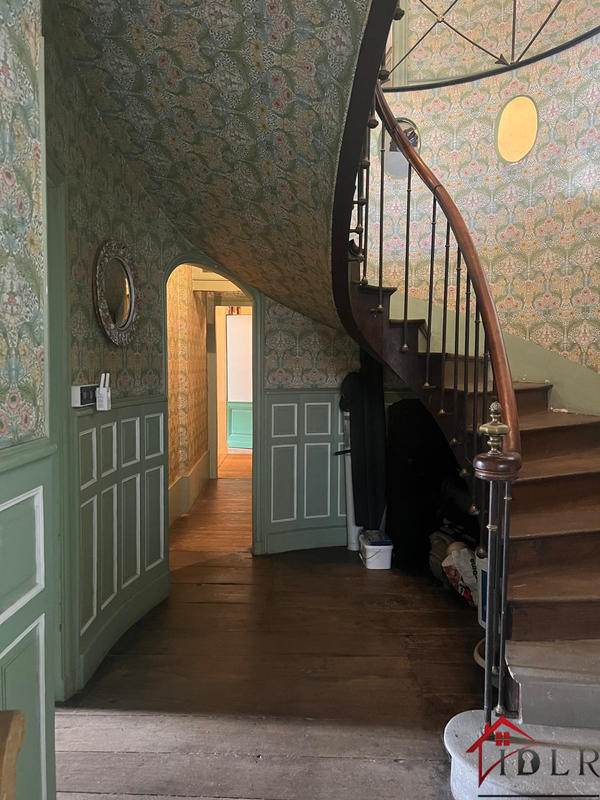 Propriété - 346 m² - 11 pièces