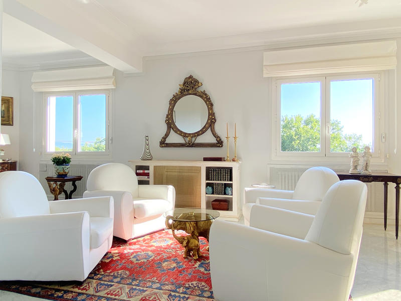 Appartement - 131 m² - 4 pièces