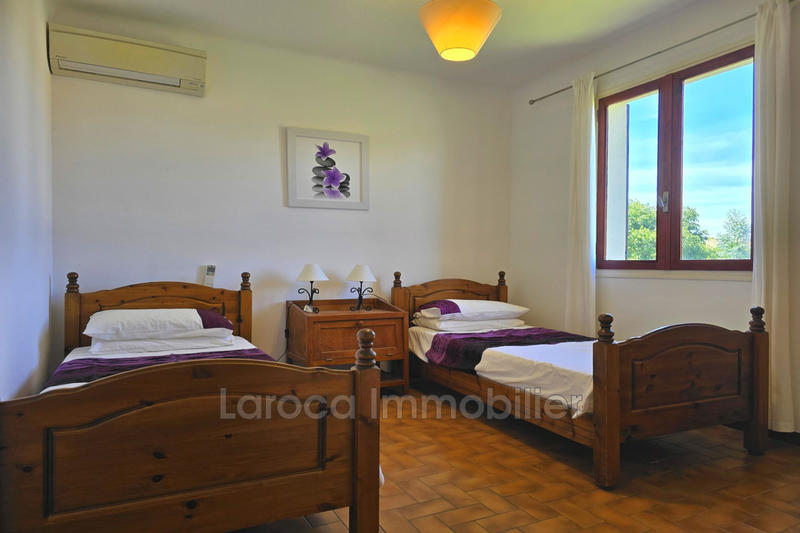 Villa - 130 m² - 5 pièces