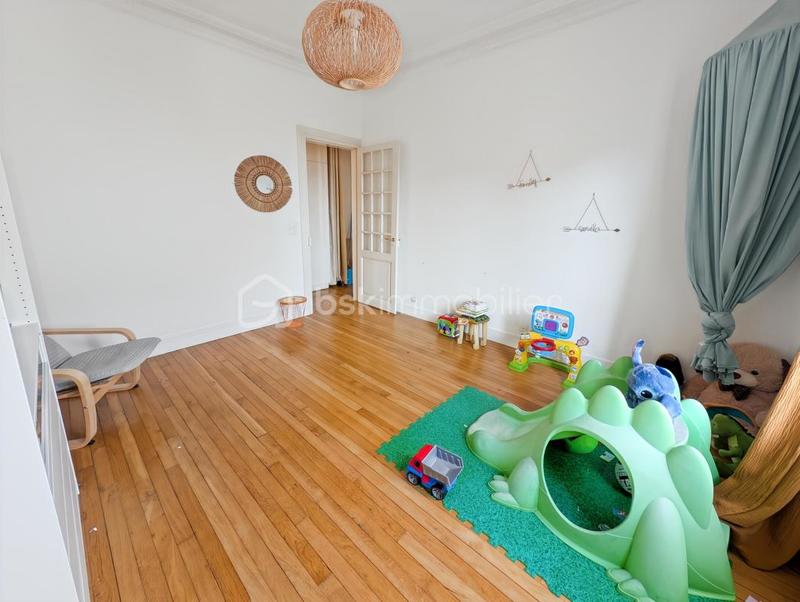 Appartement - 89 m² - 3 pièces