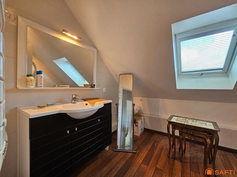 Maison - 142 m² - 7 pièces