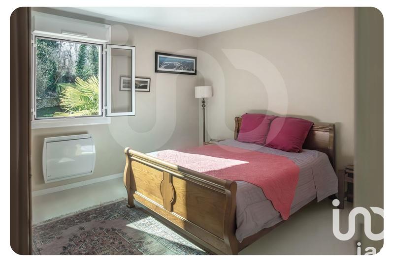 Maison - 184 m² - 7 pièces