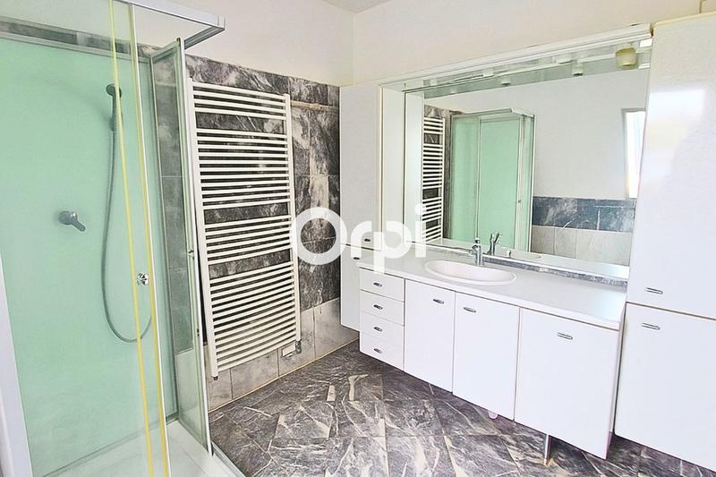 Maison - 189 m² - 5 pièces