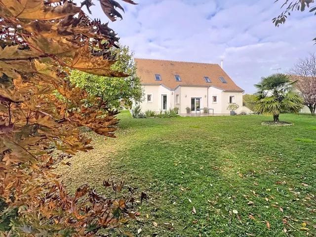 Maison contemporaine - 205 m² - 6 pièces