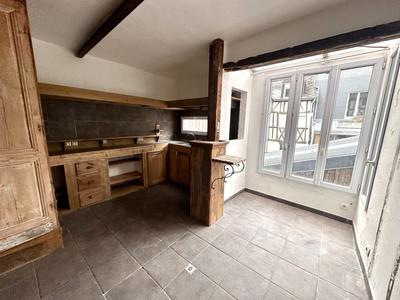 Appartement - 90 m² - 3 pièces