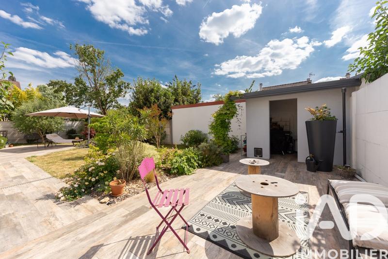 Maison - 166 m² - 6 pièces