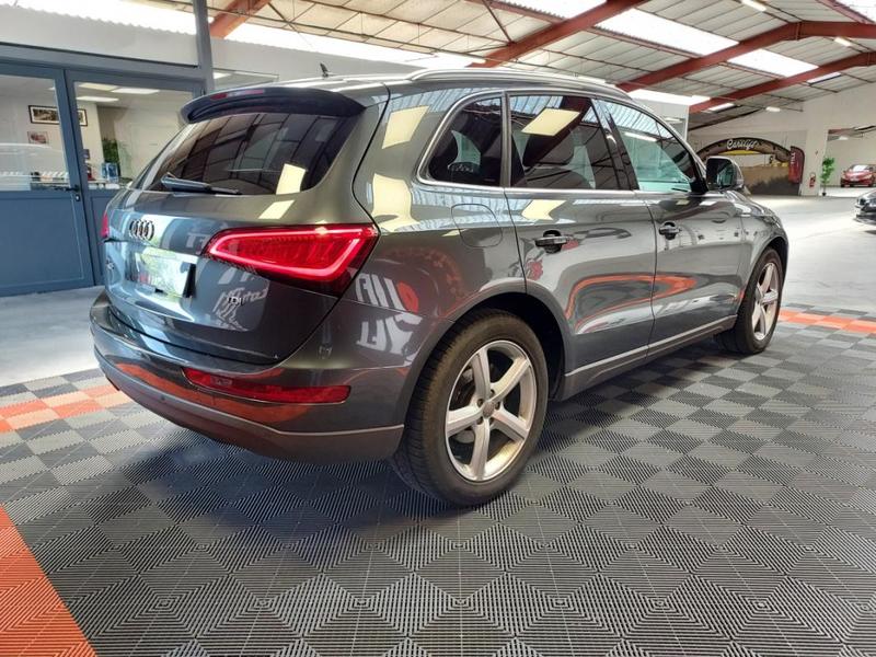 Audi Q5 2.0 Tdi 150 Ch s-Line - Garantie 6 Mois Carslift